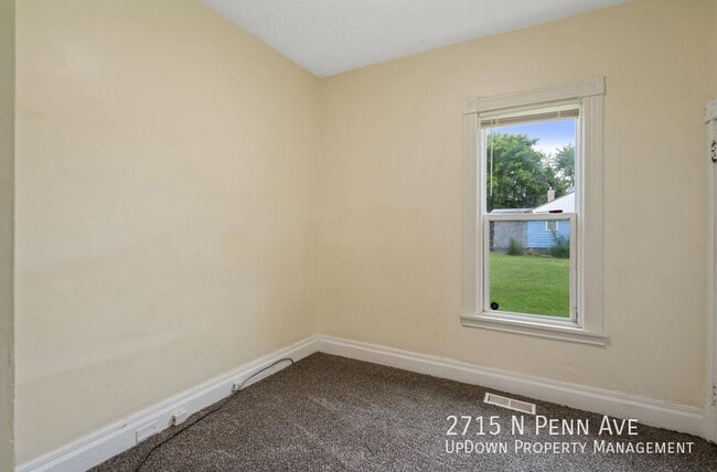 Building Photo - 2715 N Penn Ave
