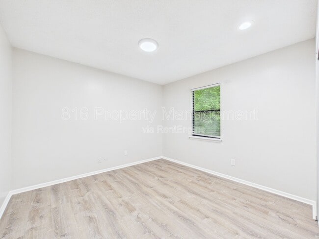 Building Photo - 3108 Eaton St