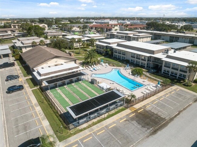 Building Photo - 4518 Garnet Dr