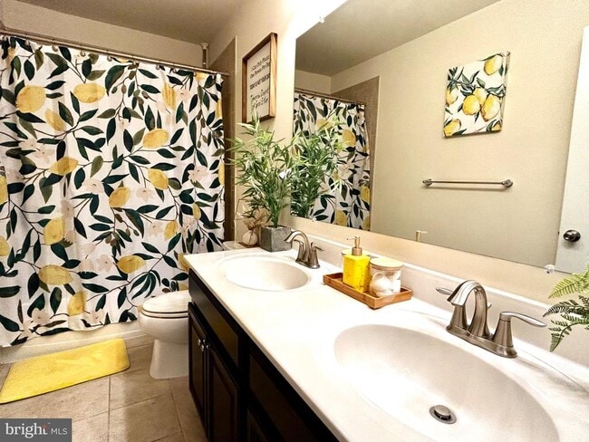 Building Photo - 11397 Sandhurst Pl