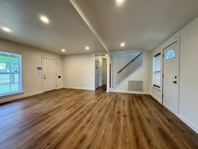 Building Photo - Remodeled Historic Home Near the Capitol, ...