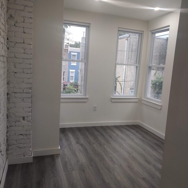 Building Photo - 2546 N 11th St