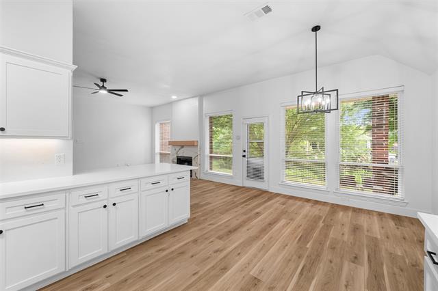 Building Photo - 3016 Deer Trail