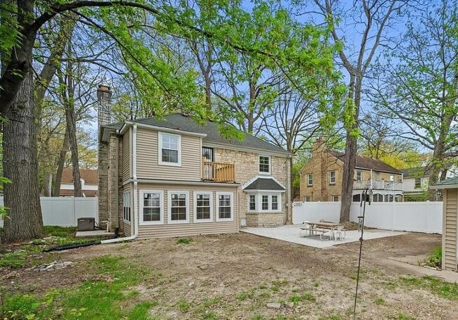 Building Photo - 5680 N 34th St