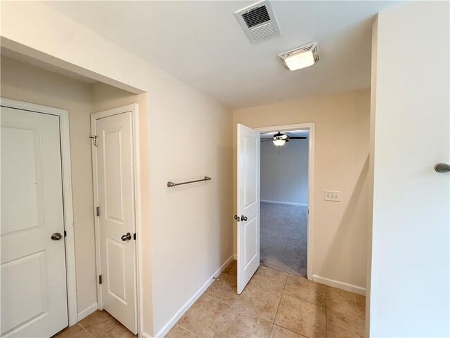 Building Photo - 13432 Gardiner Ln