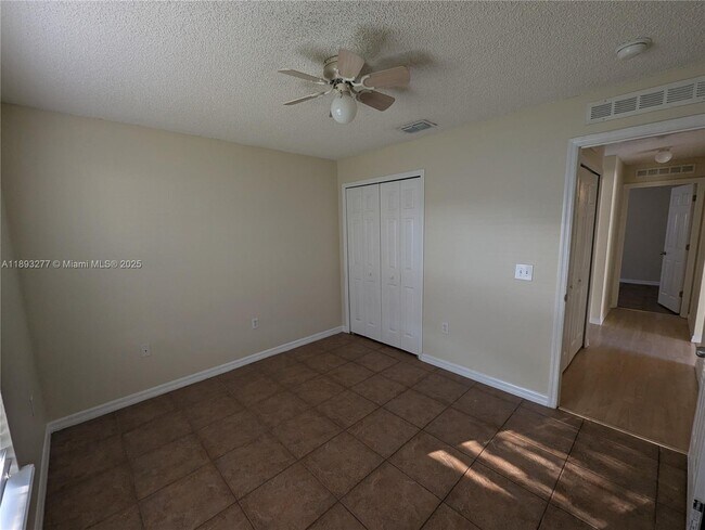 Building Photo - 78 Pine Grove Dr