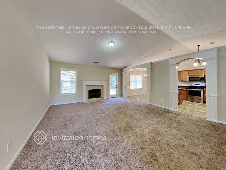 Building Photo - 10 Tabitha Ct