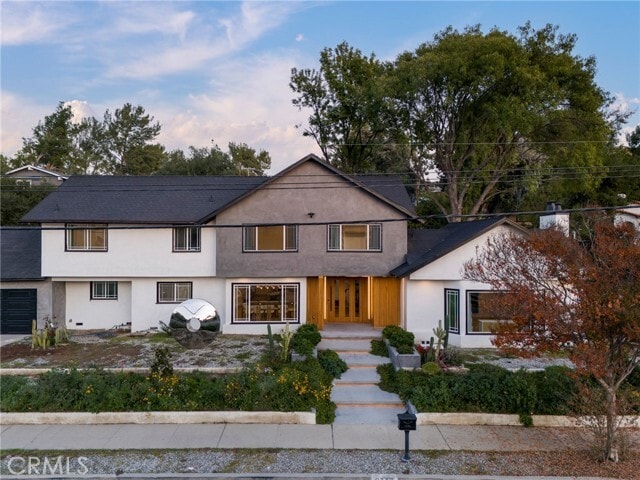 Primary Photo - 9742 Farralone Ave