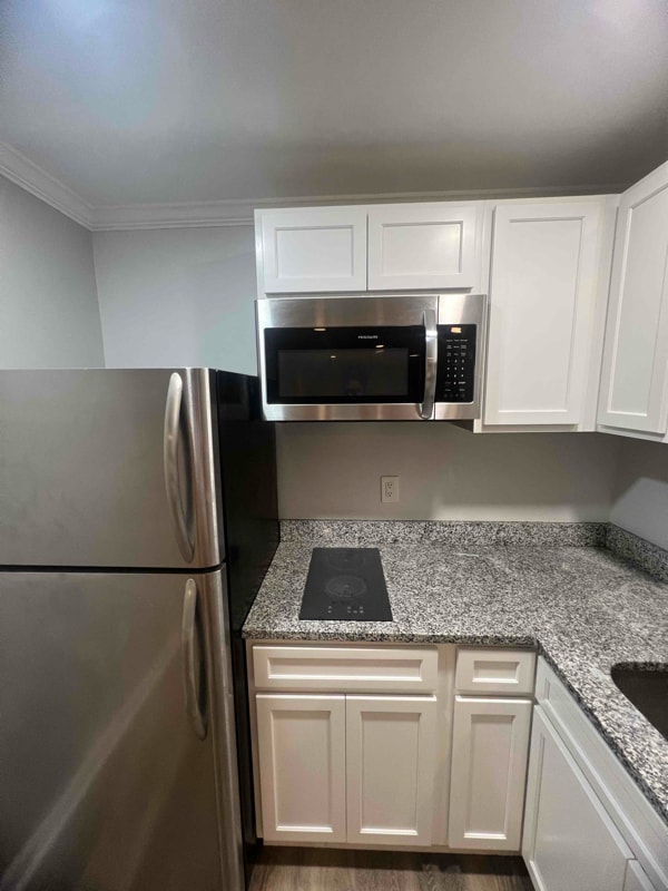 Building Photo - 6708 Martindale Ct