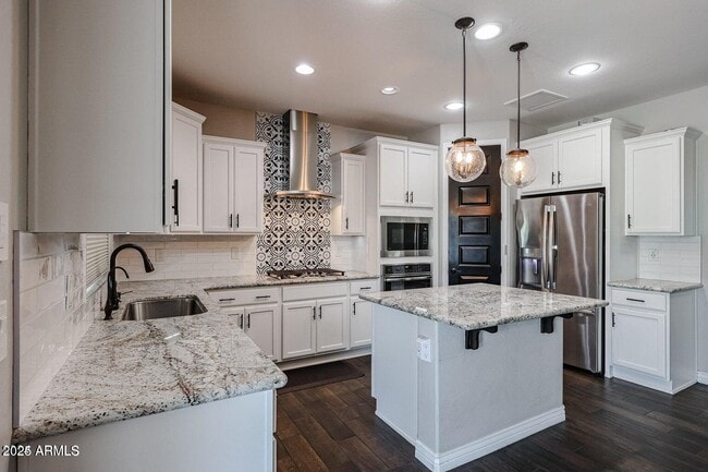 Building Photo - 9553 W Donald Dr