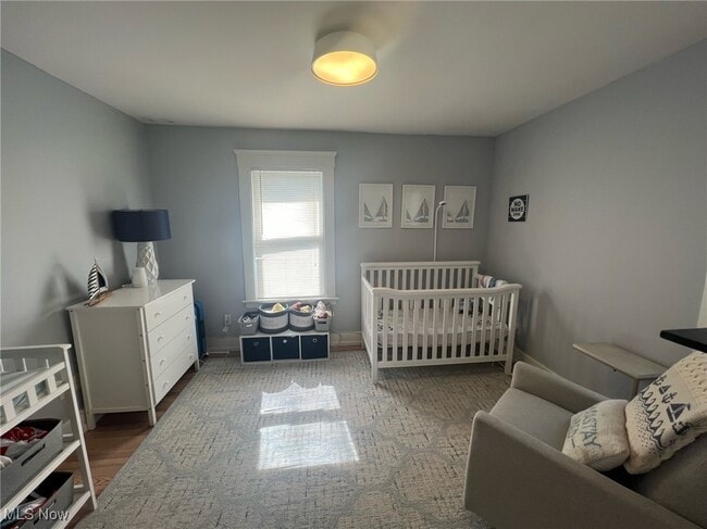 Building Photo - 2877 Hampshire Rd