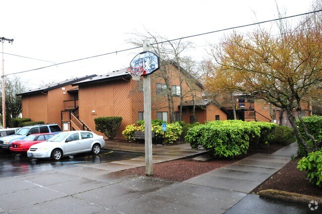 Building Photo - Hawthorn @ 29th Place