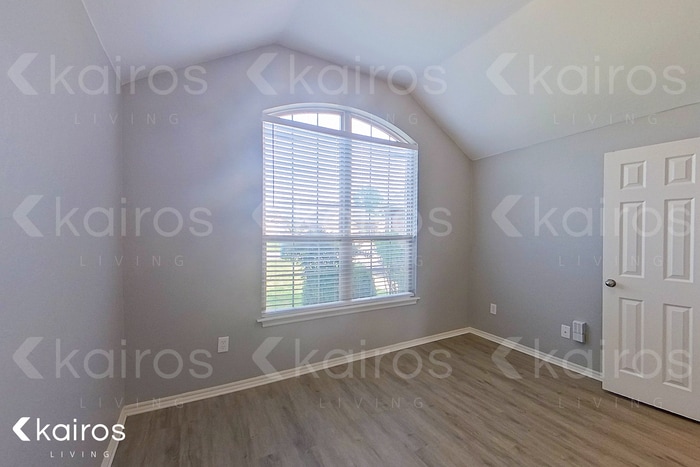 Building Photo - 2413 Beaver Bend Ln