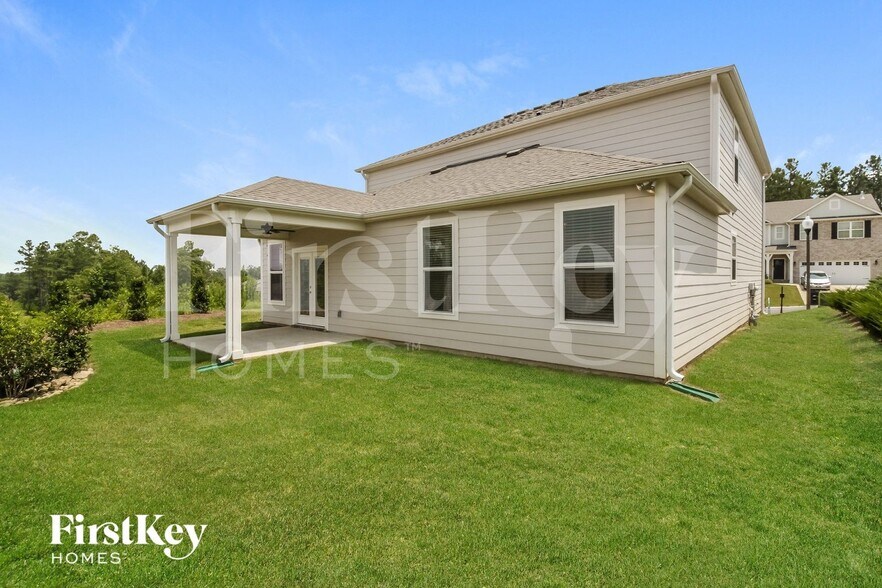 Building Photo - 4000 Park Crossings Dr