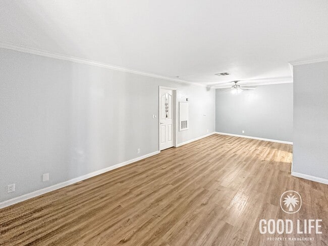 Building Photo - Spacious Dual-Master Home with Private Yard & Resort-Style Amenities