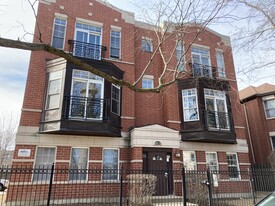 Building Photo - 4642 S Woodlawn Ave