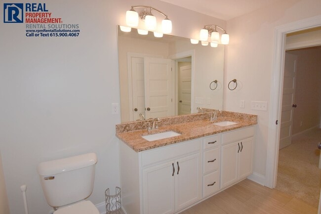 Building Photo - Beautiful and modern 3BD+BONUS home w/ attached garage, washer&dryer & lawncare included! Triple ...