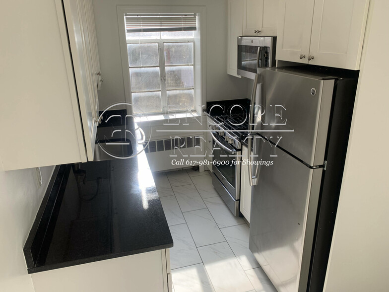 Building Photo - 50 Alton Pl