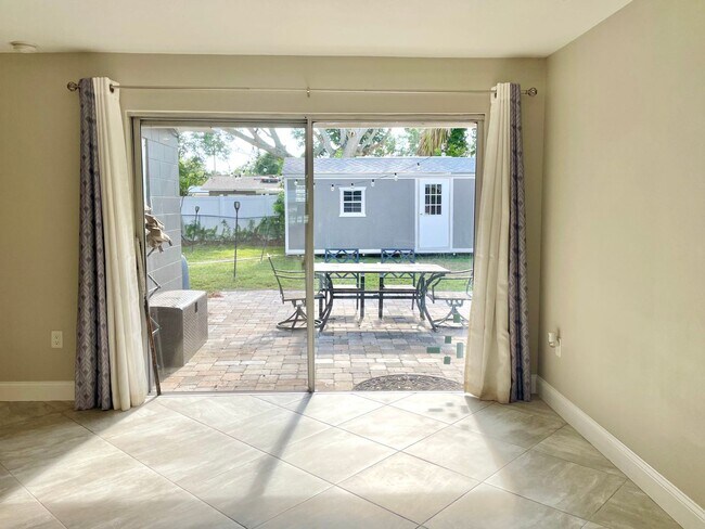 Building Photo - Newly Remodeled 3 Bedroom 2 Bathroom House...