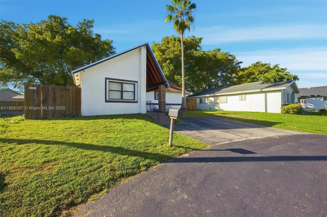 Building Photo - 13550 SW 286th Terrace