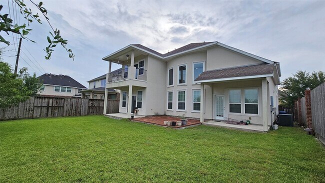Building Photo - 3715 Aldridge Dr