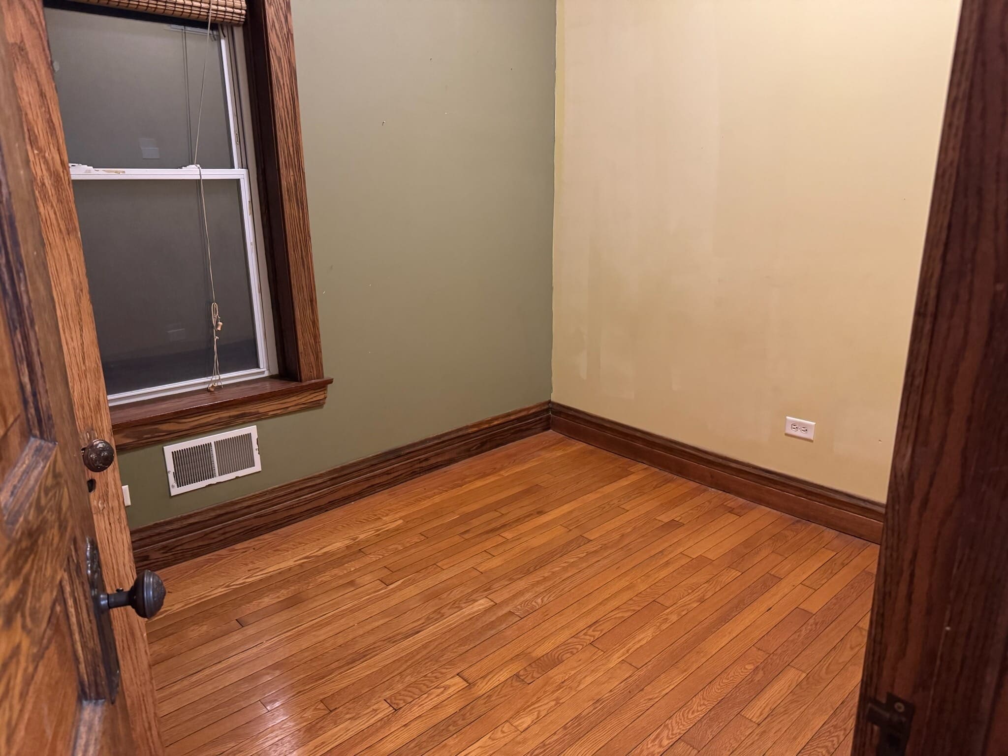 Bed Rm2 - 3248 W Evergreen Ave