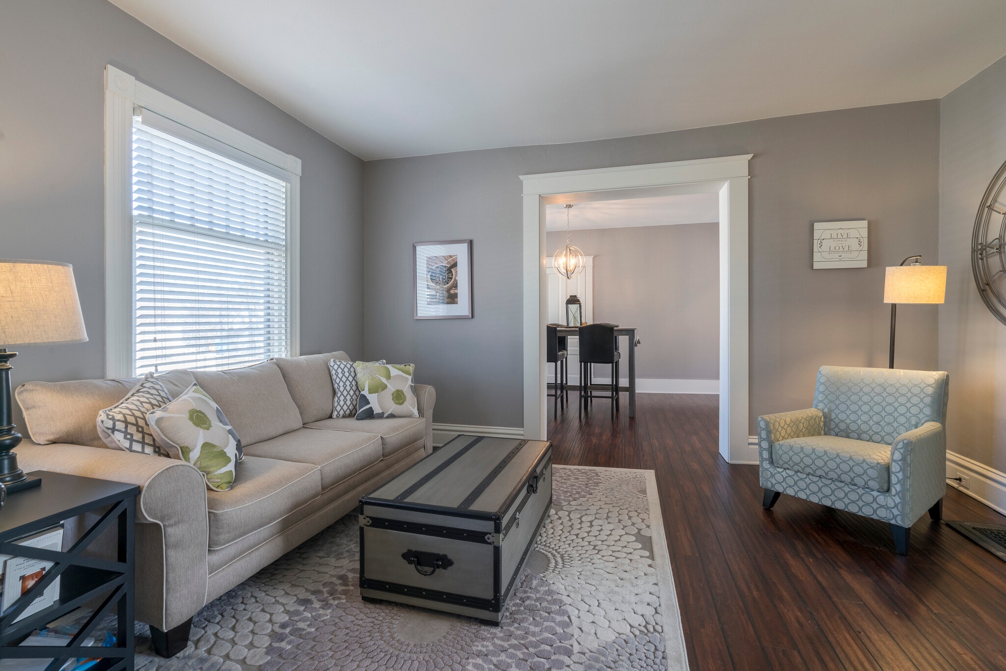 Building Photo - 552 Union Ave SE