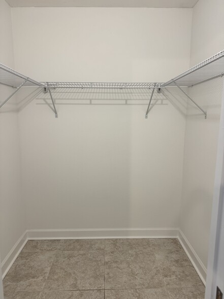 Building Photo - 5154 Turquoise Ln