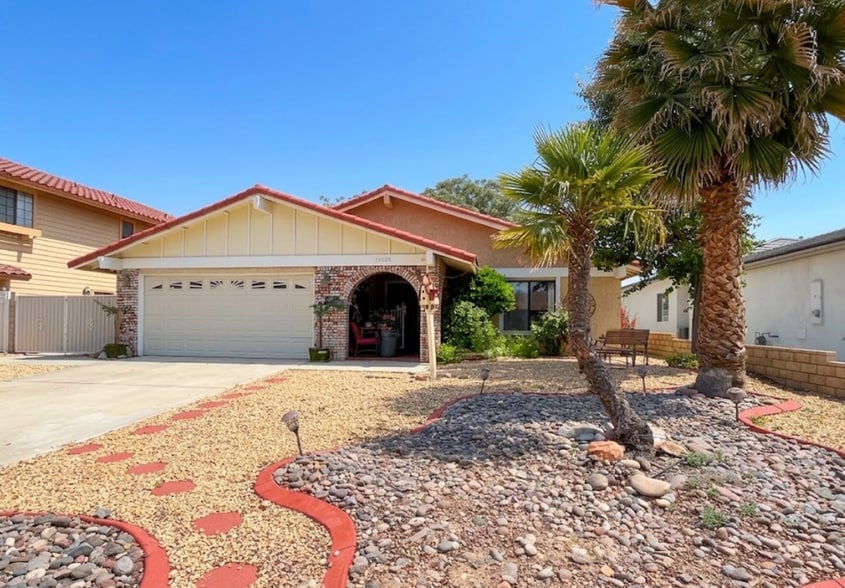 Building Photo - 13099 Meteor Dr