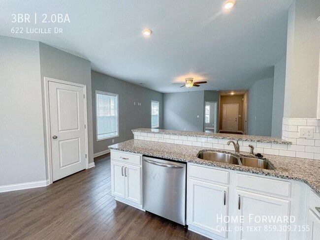 Building Photo - 622 Lucille Dr