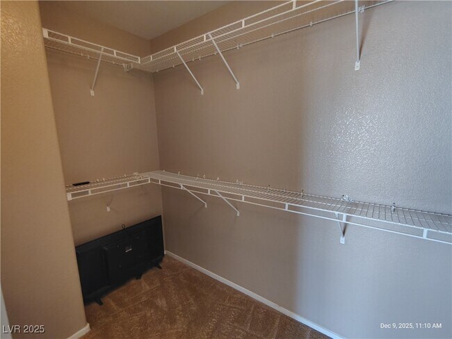 Building Photo - 4715 Deer Forest Ave