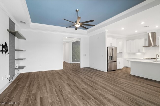 Building Photo - 13528 Blue Bay Cir