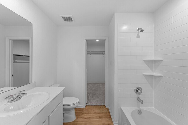 Building Photo - 13769 Kit Run