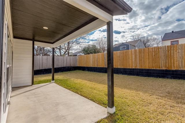 Building Photo - 407 Dubois Ave