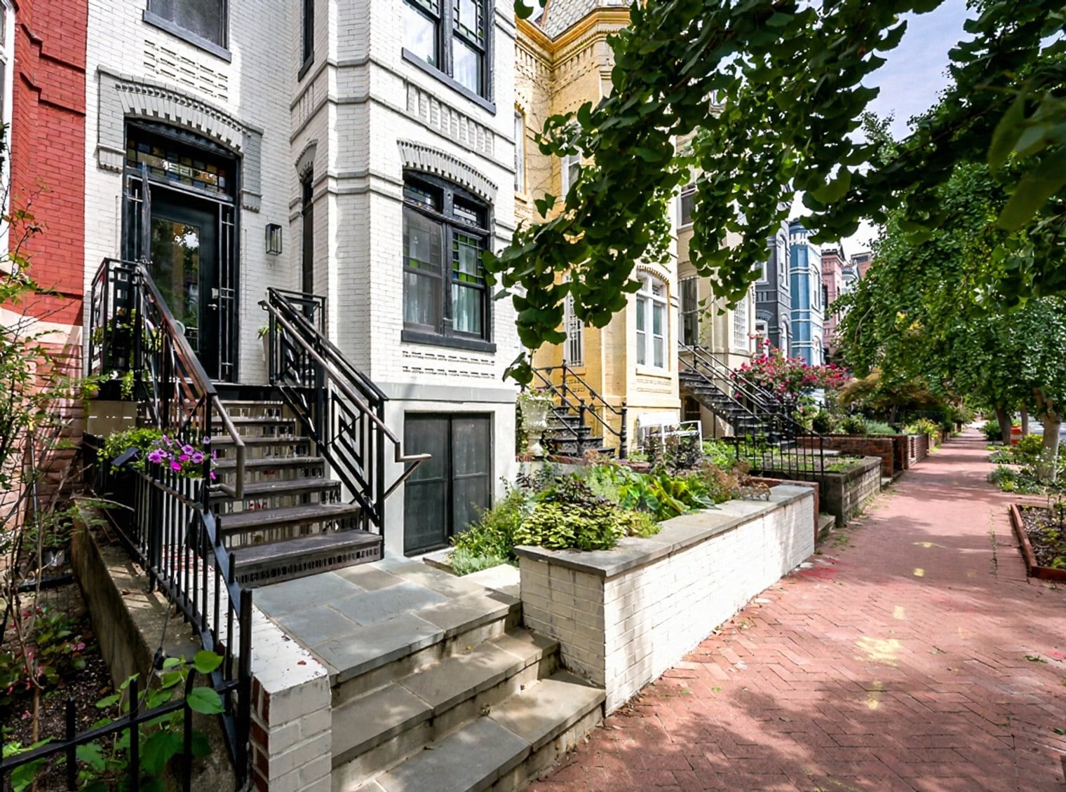 Building Photo - 1525 Corcoran St NW