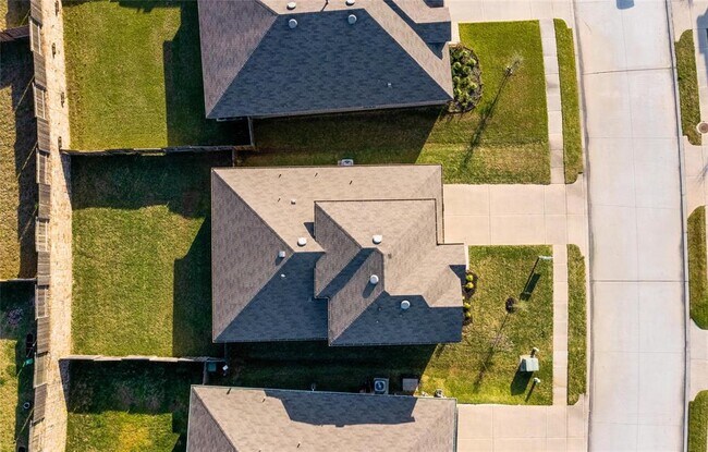 Building Photo - 13854 Rock Island Trl