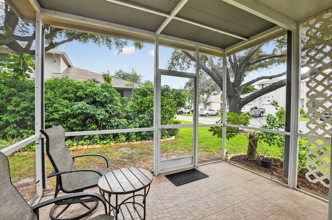 Building Photo - 851 NW 42nd Pl