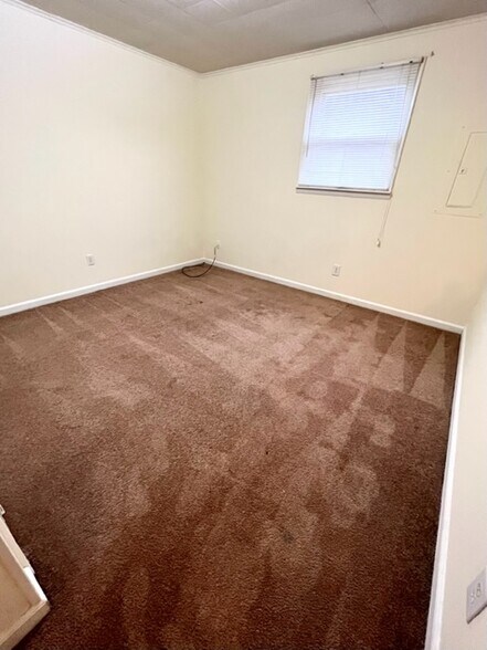 Bedroom 1 - 2707 W Elm St