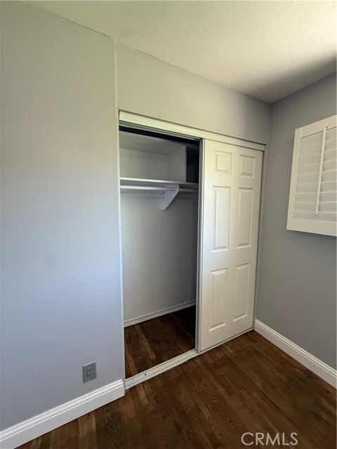 Building Photo - 4561 Mimosa Dr