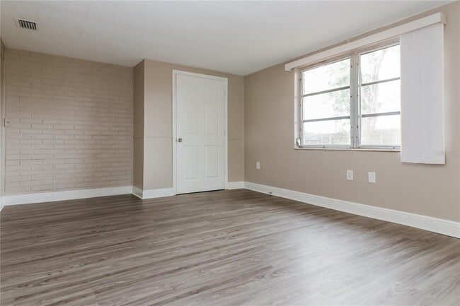 Building Photo - 6825 Amarillo St