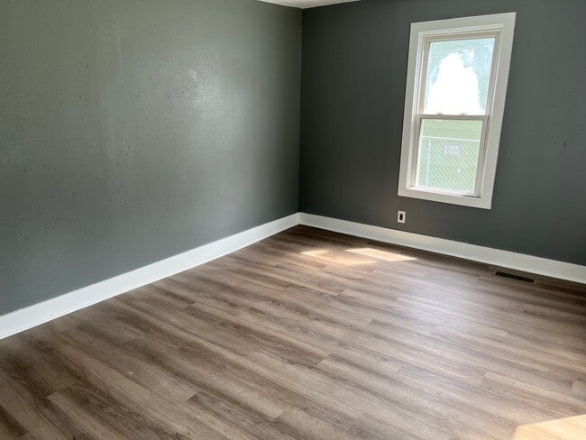 Building Photo - 611 Belle Vista Ave