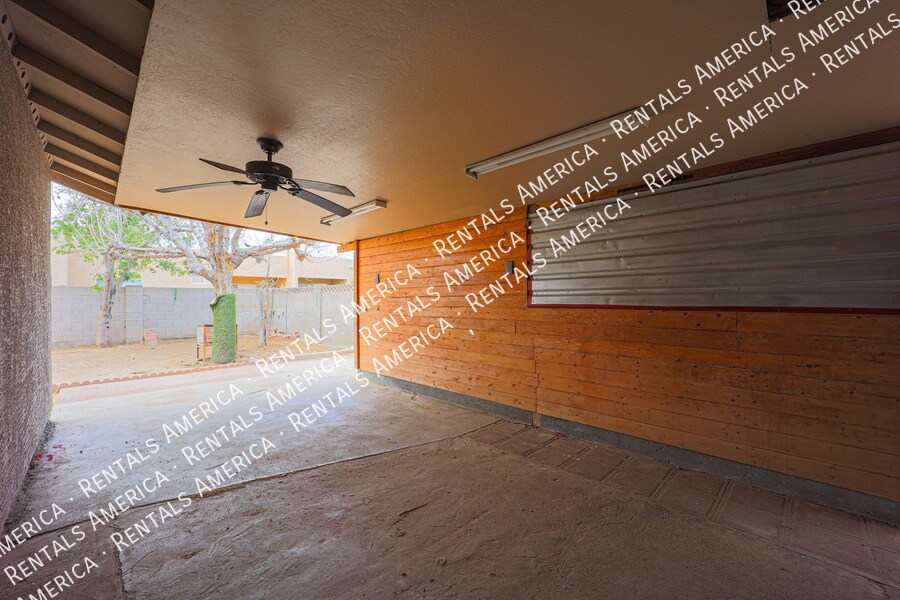 Building Photo - 771 E Laredo St