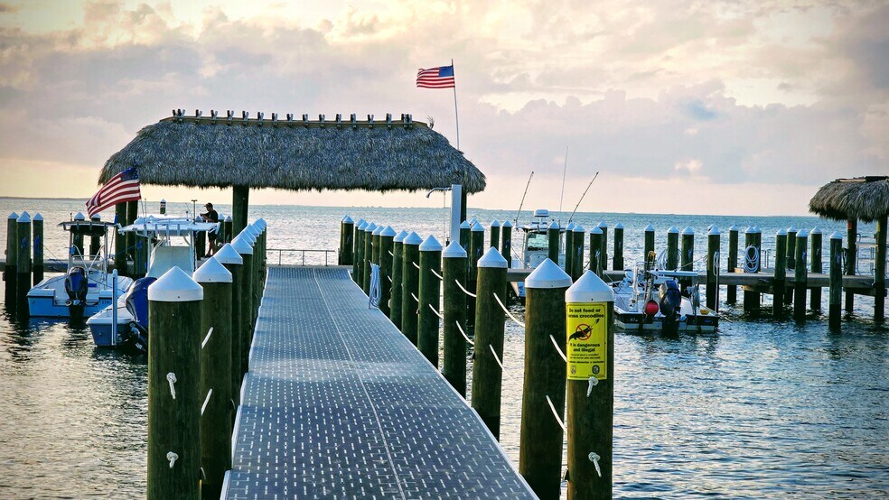 Building Photo - 87200 Overseas Hwy