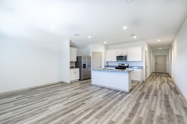 Building Photo - 7729 92nd St