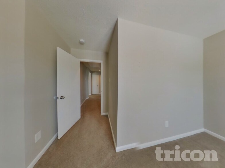 Building Photo - 4422 Brinton Saddle Ln