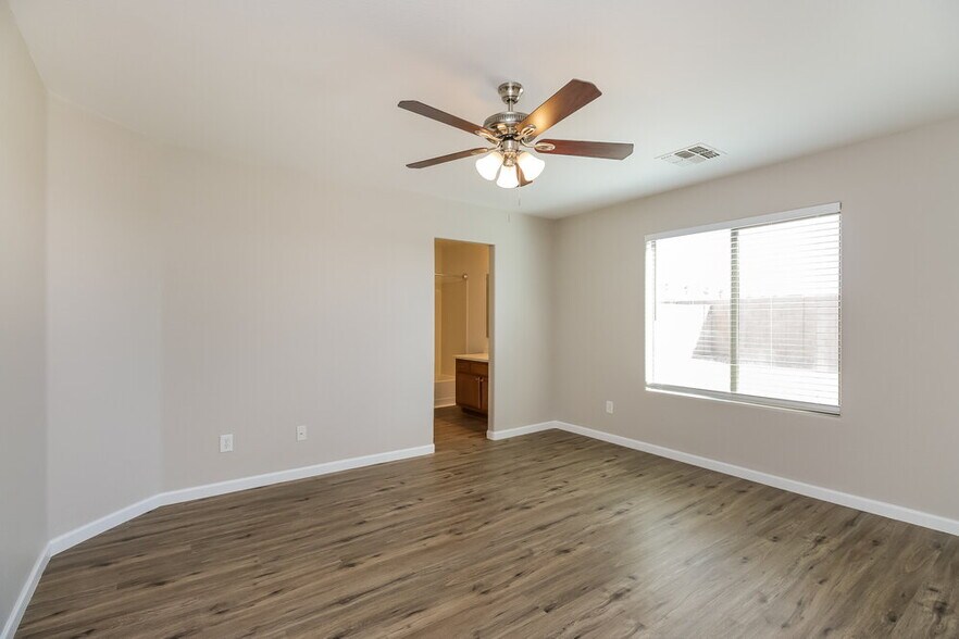 Building Photo - 29409 N Pyrite Ln