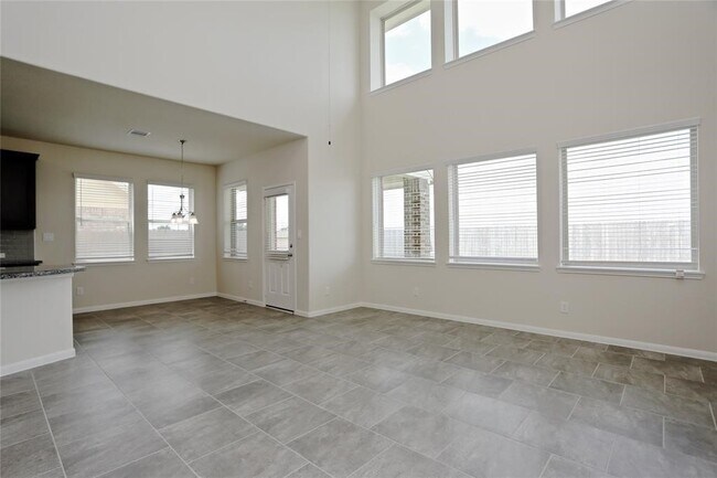 Building Photo - 2218 Golden Bay Ln