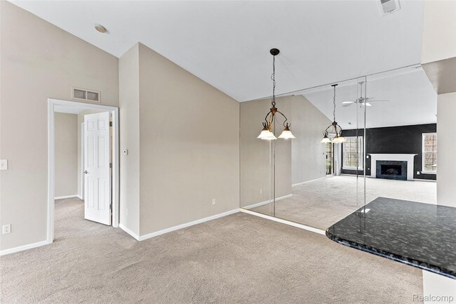 Building Photo - 3553 Oakmonte Blvd