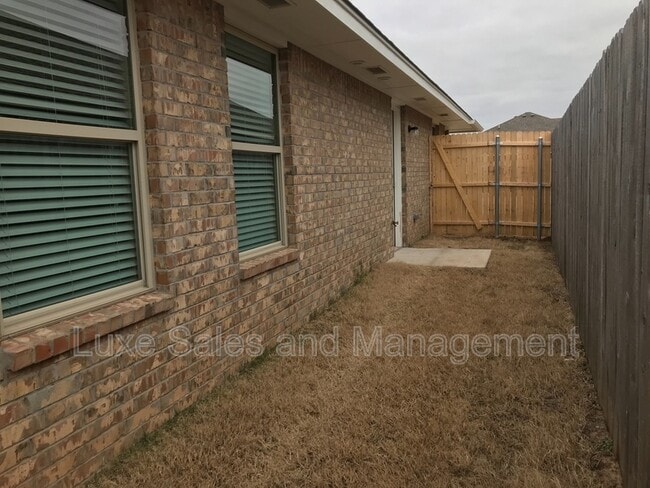 Building Photo - 1501 MacAlpine St