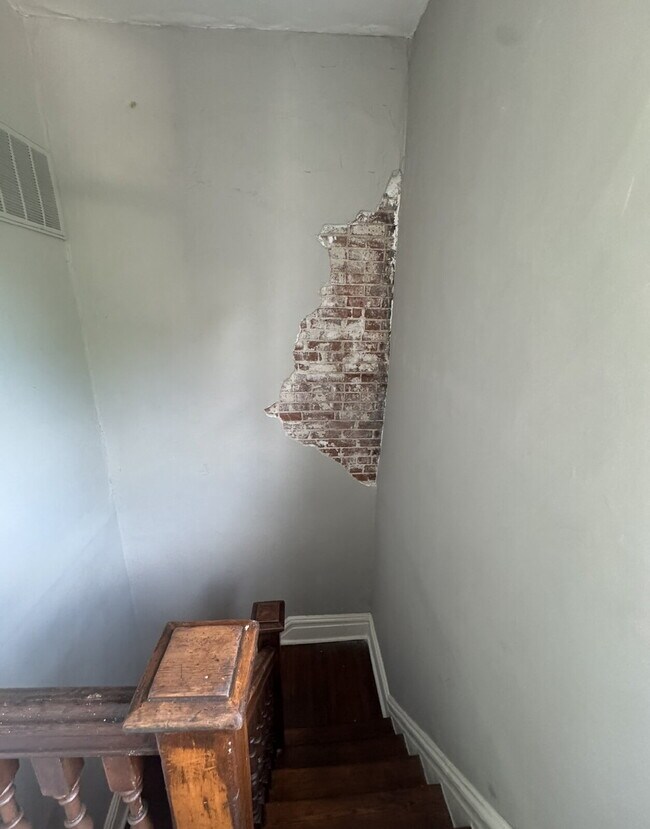 Building Photo - Heart of Tower Grove East